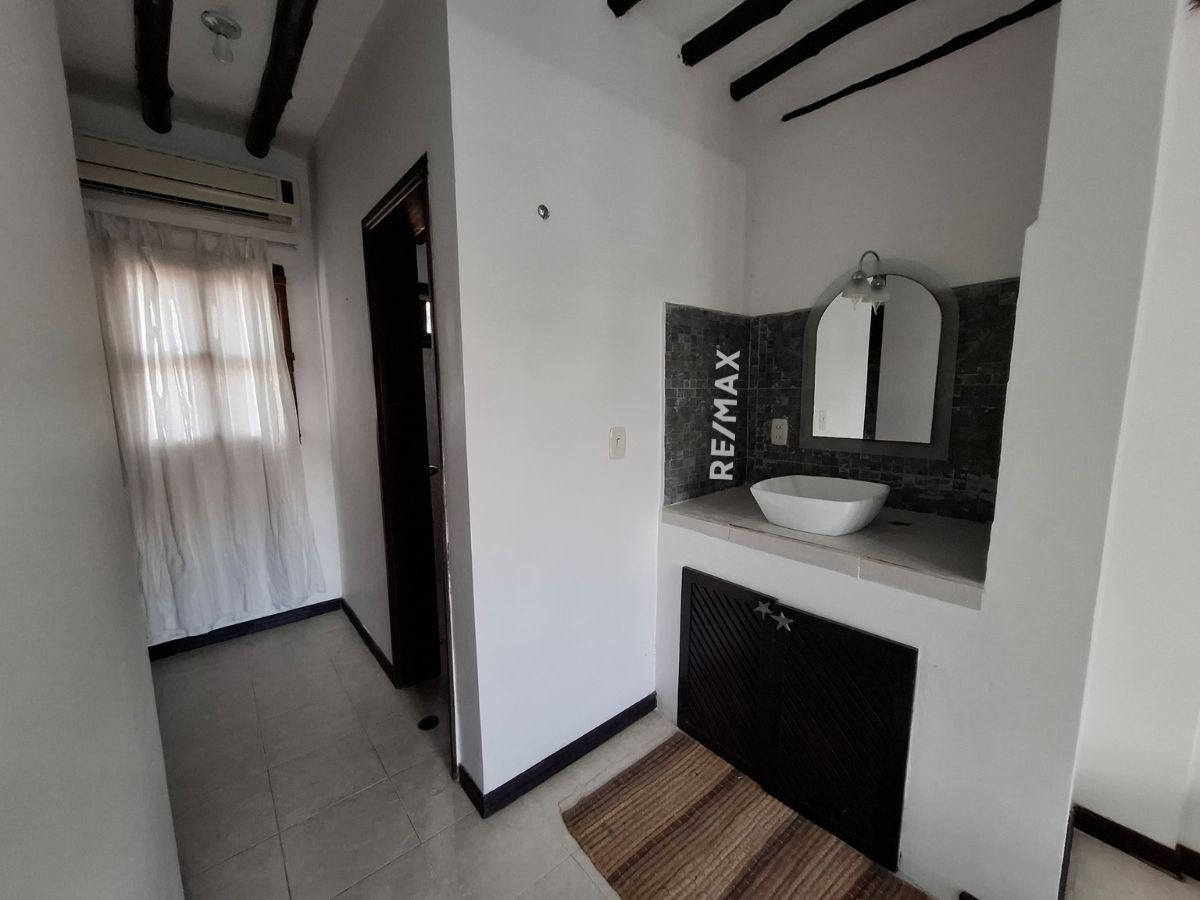 En Venta Apartamento Estilo rústico-vacacional en Playa El Agua - Isla de Margarita - Imagen 5