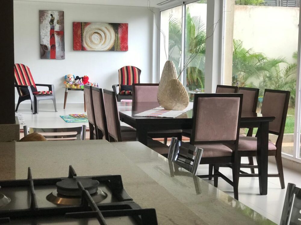 En Venta Hermosa Casa ubicada en la prestigiosa Urbanización Casas de Campo, Agua de Vaca del Municipio Maneiro - Margarita