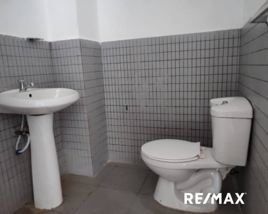 Local en Venta en el Corazón de Porlamar - Isla de Margarita - Imagen 8